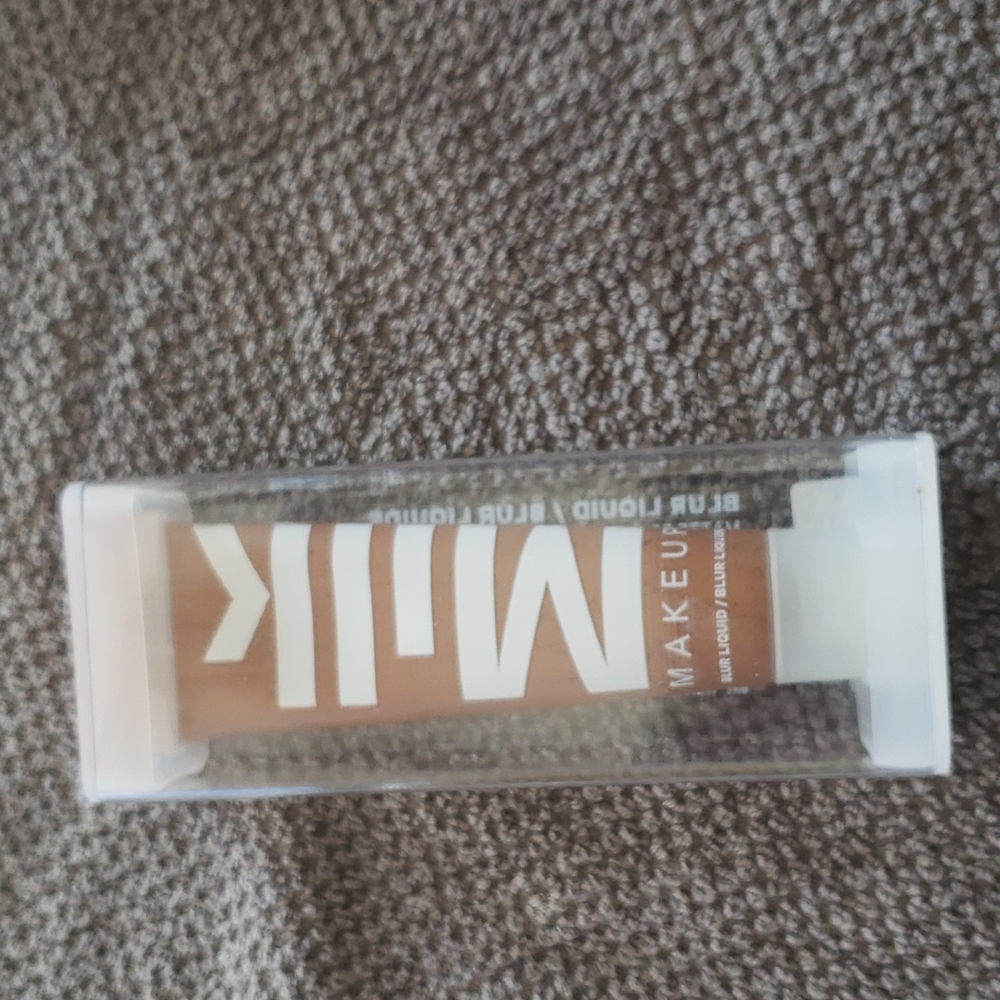 milk makeup blur liquid foundation